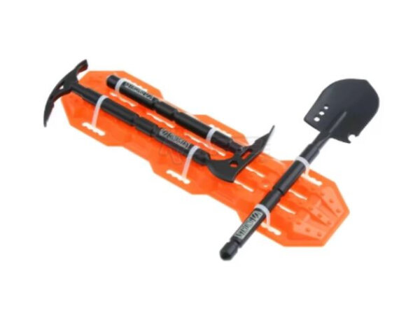 Team Raffee & Co Scale Accessories - 1/10 Tools Set (Shovel Axe Pickaxe) - OR & BK BRSCAC311